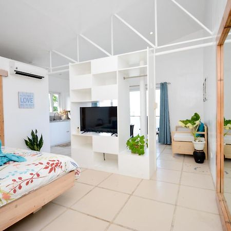 Babosam Apartments Boracay Island ภายนอก รูปภาพ